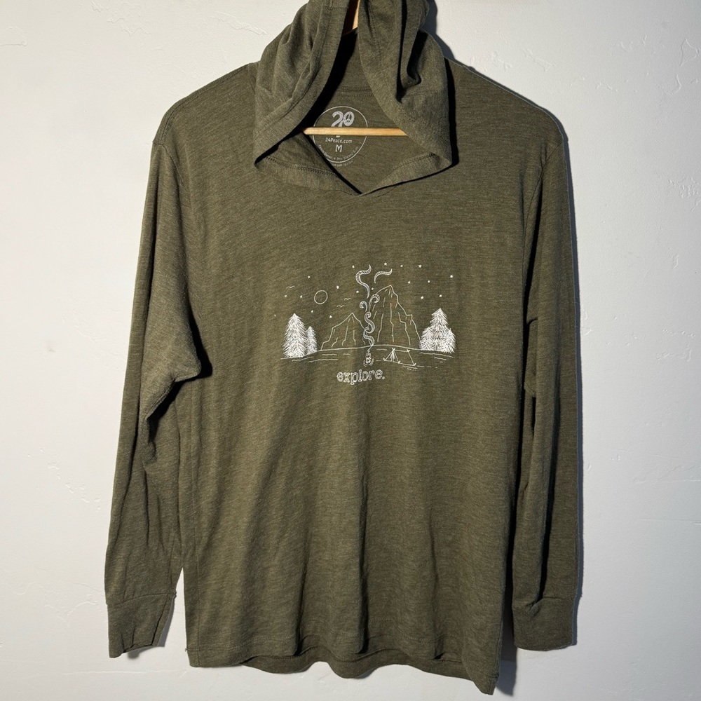 🌲 Women’s 24Peace Explore Green Hooded Long Sleeve Shirt 🌲